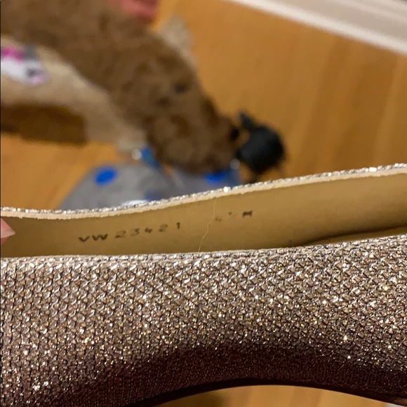 Beautiful stuart weitzman size 4.5 leather shoe - Picture 4 of 8